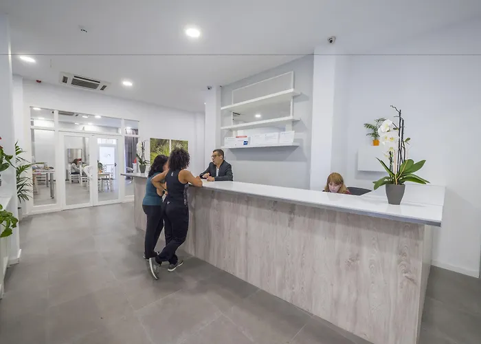 Victoria 酒店 滨海略雷特