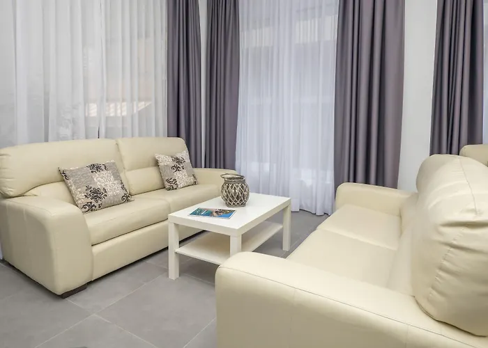 Victoria Lloret de Mar