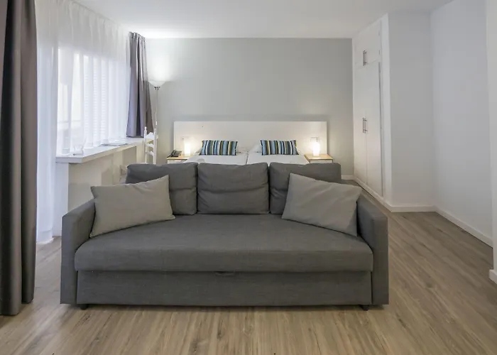 Victoria 滨海略雷特